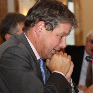 "CHP'ye Oy Verin" Diyen O Editör Konuştu